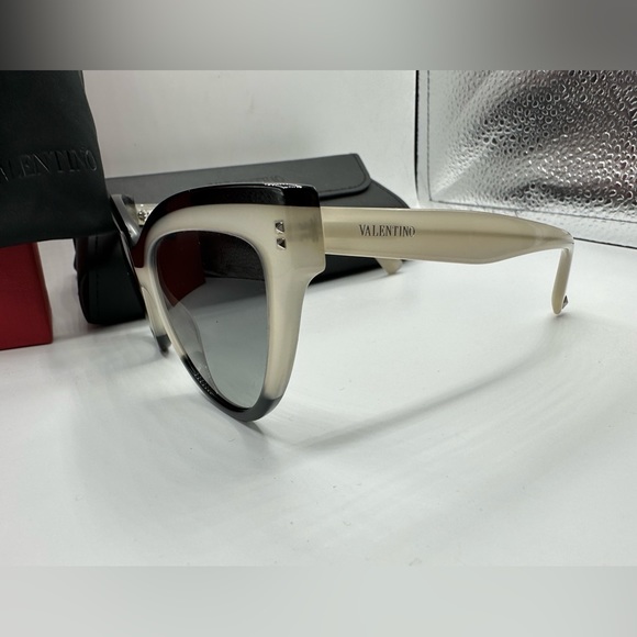 Valentino VA034 5091/11 Size 54-18-140 made in Italy 🇮🇹‼️ - Picture 11 of 16